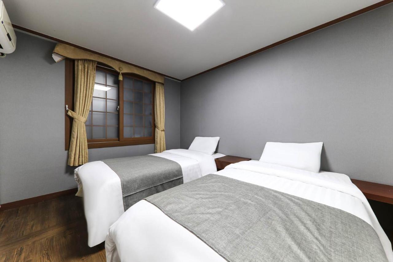Major Hotel Csedzsu Kültér fotó