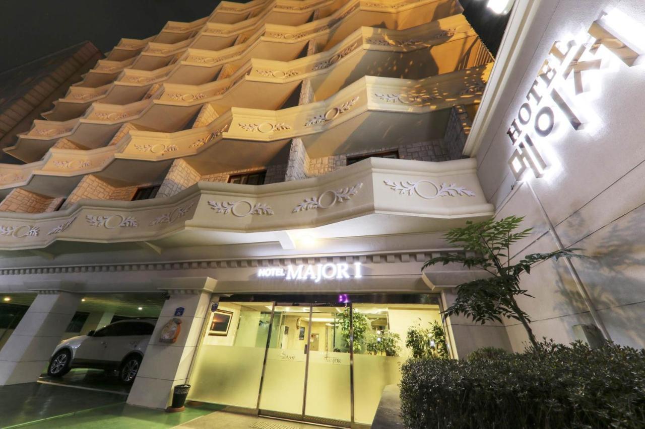 Major Hotel Csedzsu Kültér fotó