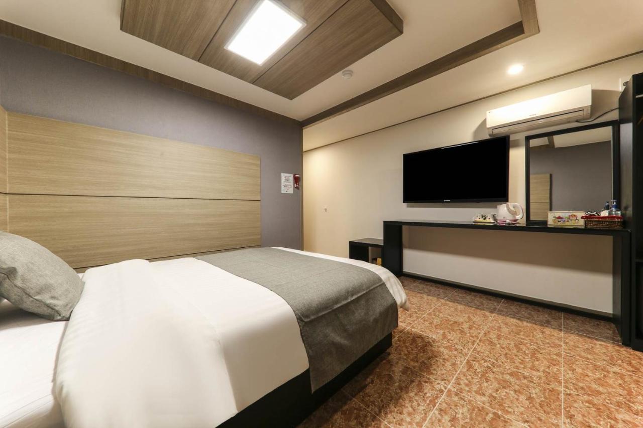 Major Hotel Csedzsu Kültér fotó