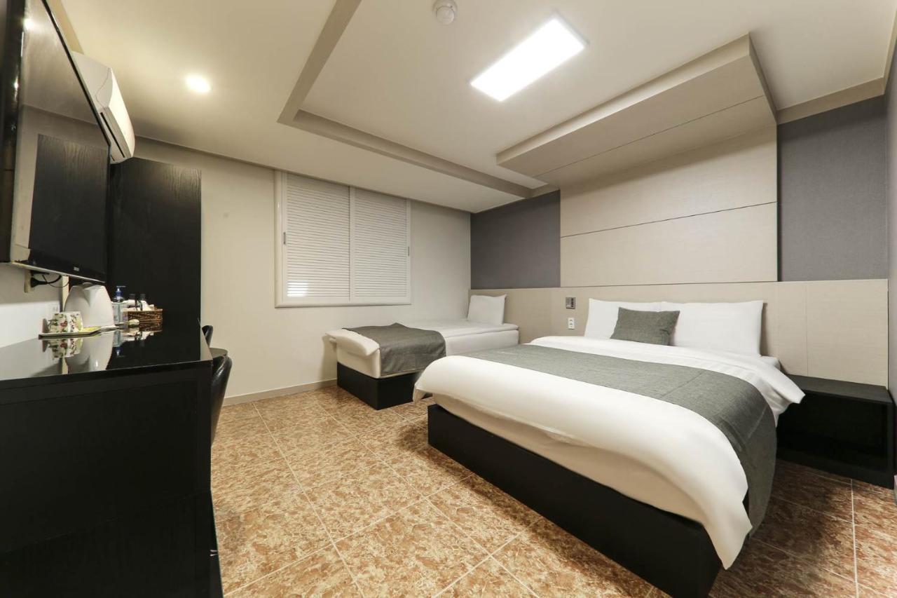 Major Hotel Csedzsu Kültér fotó