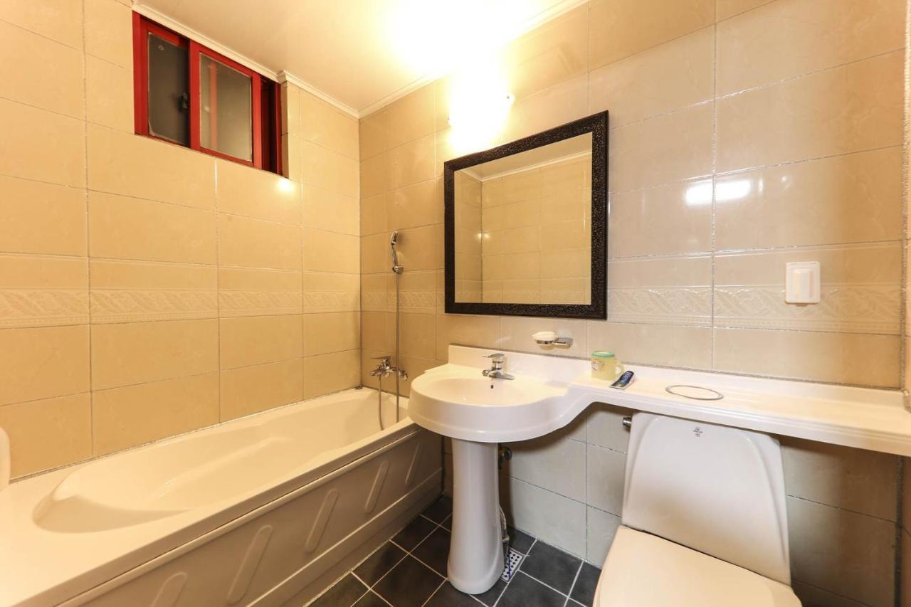 Major Hotel Csedzsu Kültér fotó