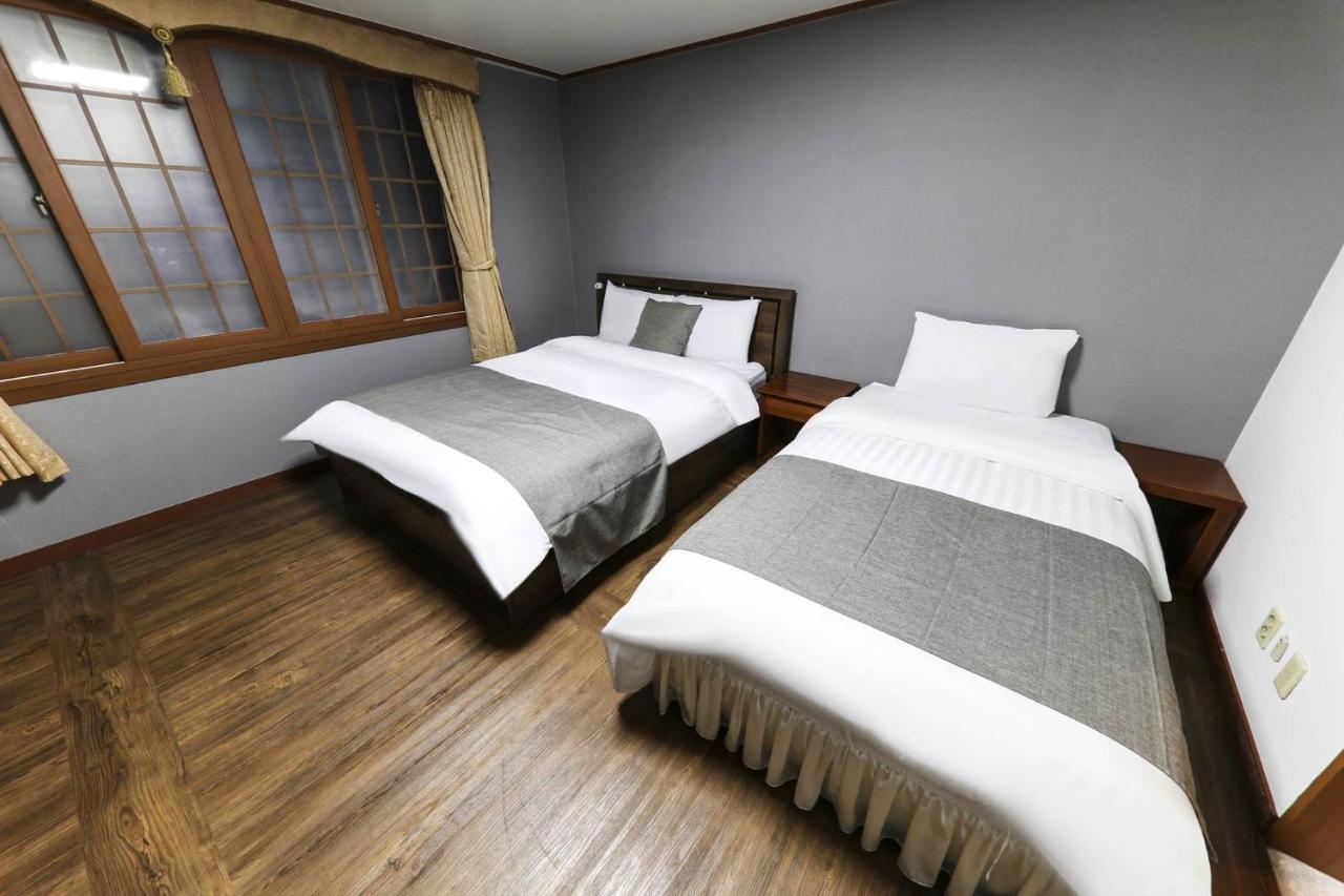 Major Hotel Csedzsu Kültér fotó