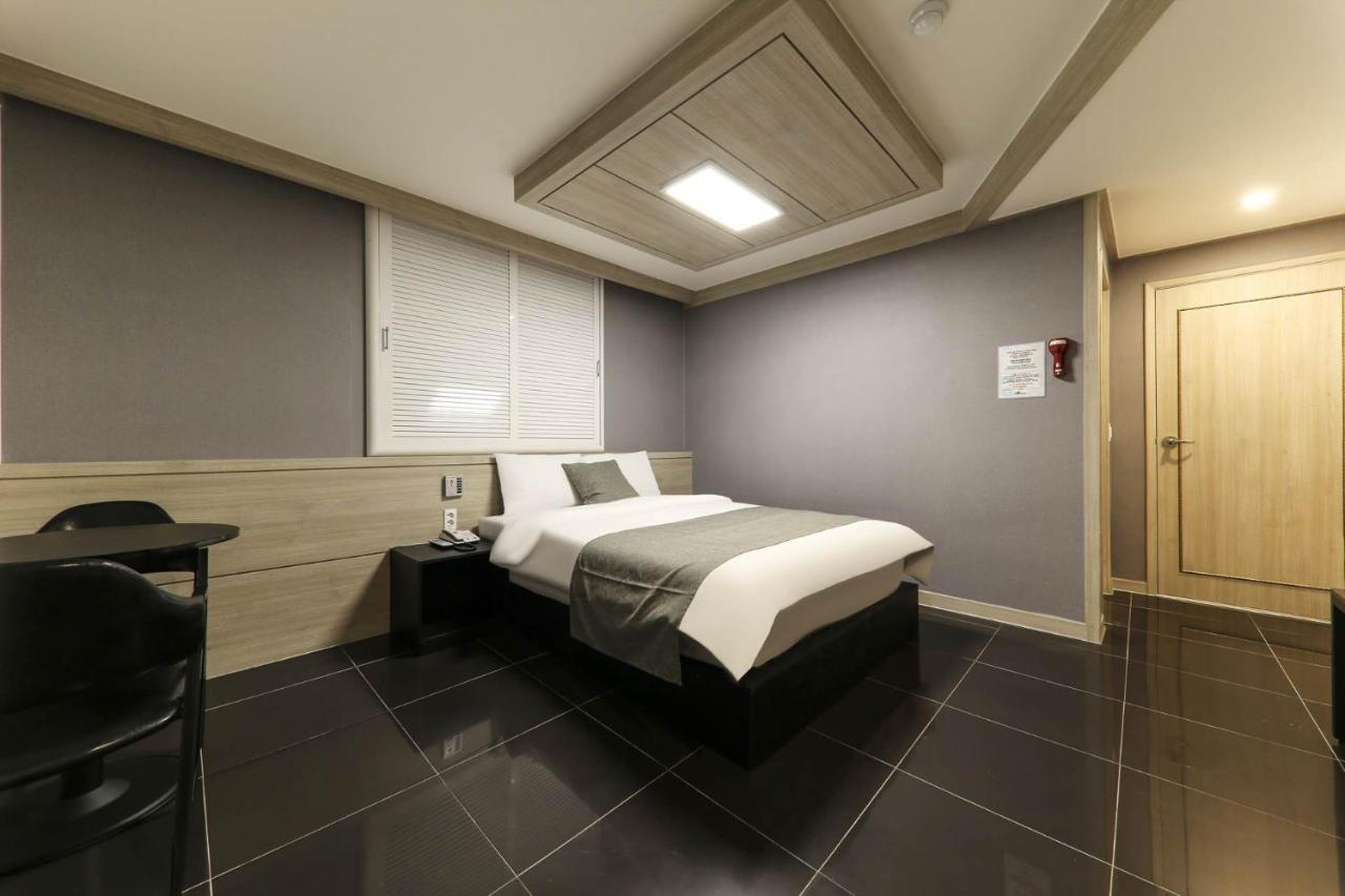 Major Hotel Csedzsu Kültér fotó