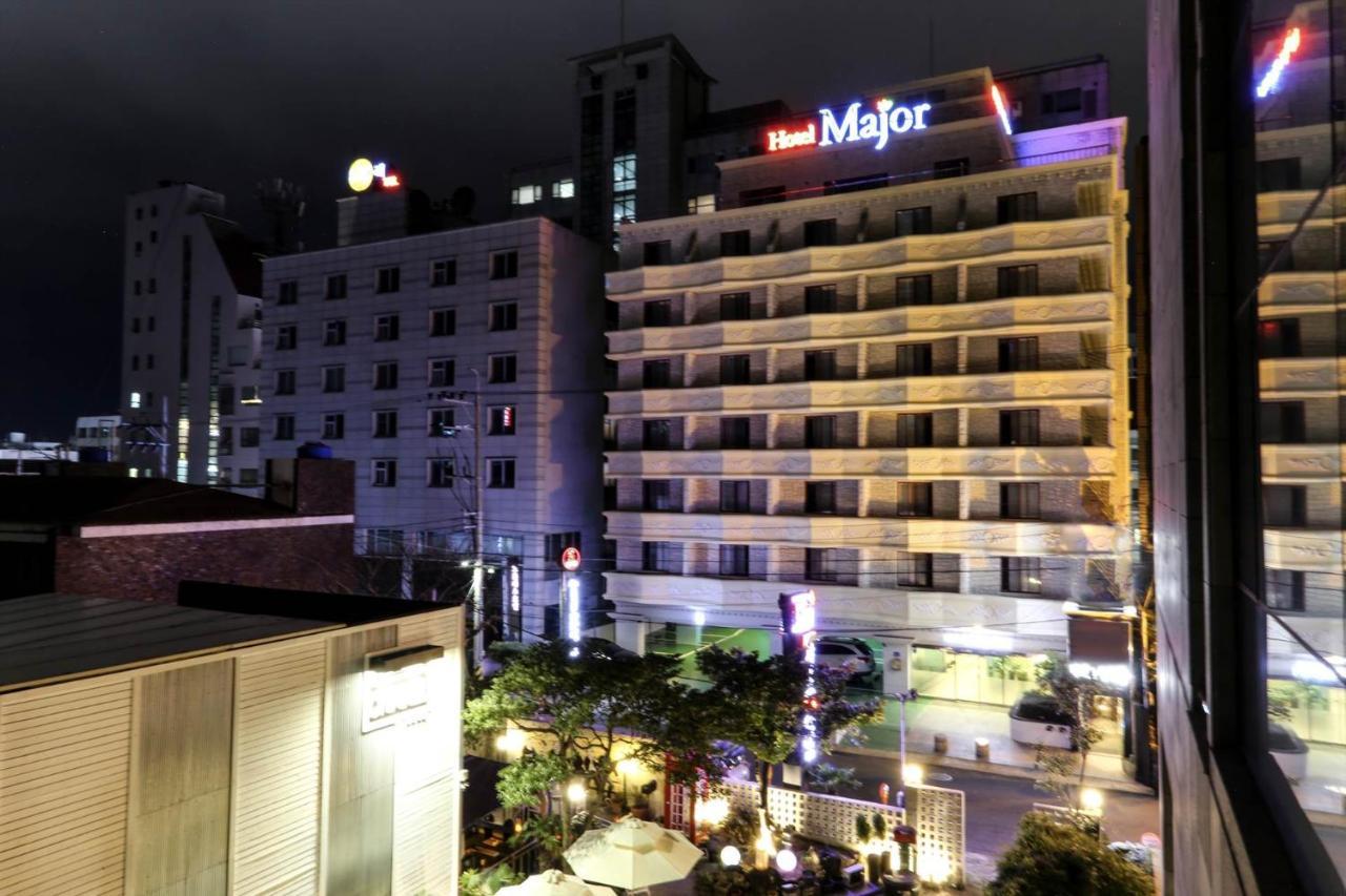 Major Hotel Csedzsu Kültér fotó